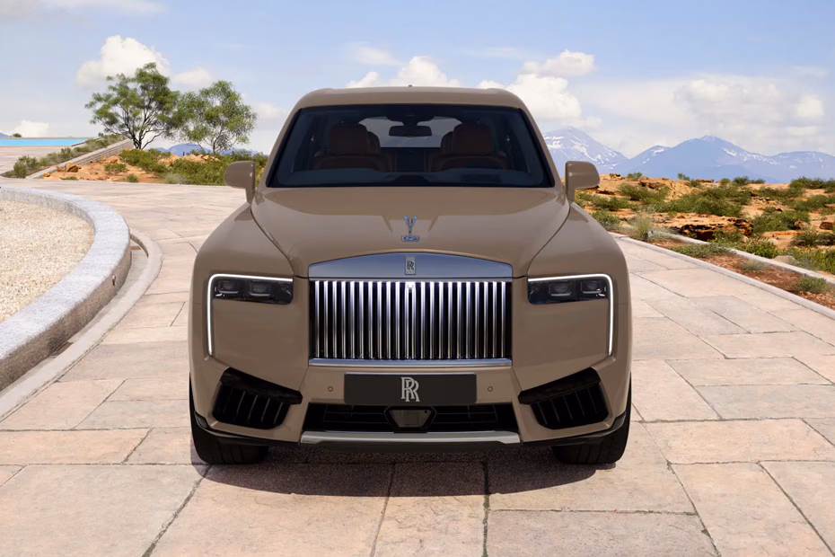 rolls-royce cullinan-front-view